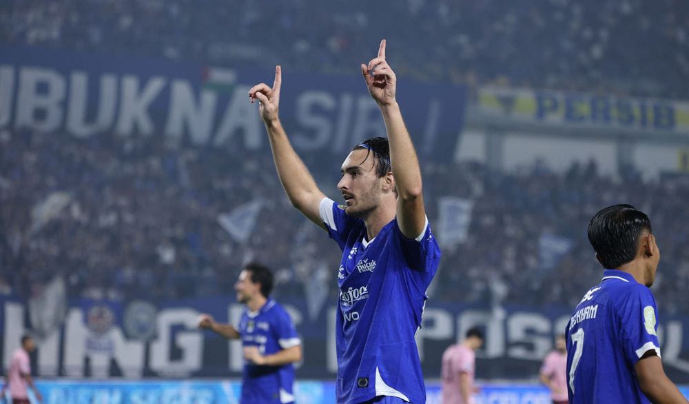 Persib Menang Telak 3-0 Atas Persik, Hodak Bilang Tidak Mudah dan Soroti Penurunan Konsentrasi